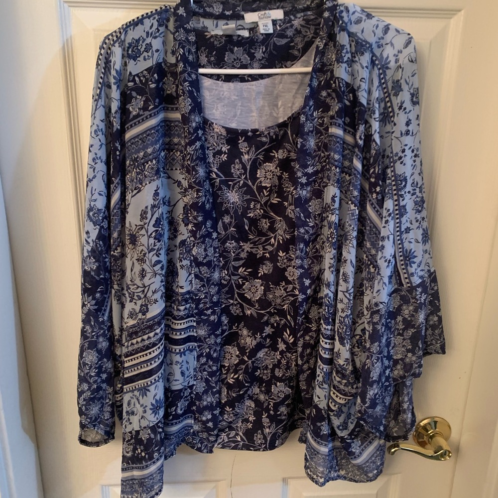 Croft & Barrow Navy and Light Blue Floral Blouse